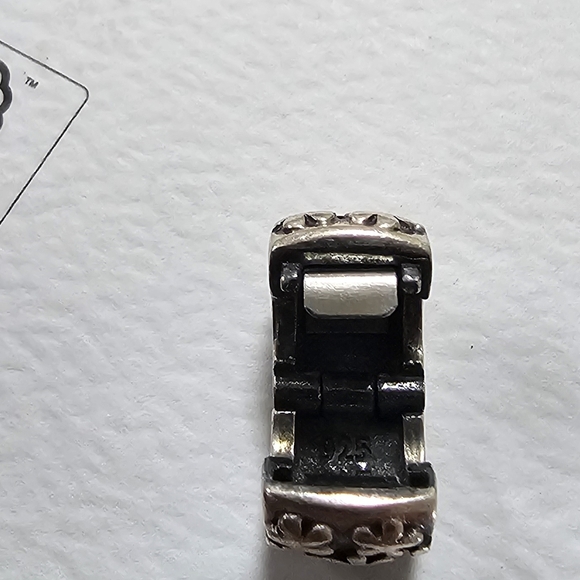 Pandora Flowers Sterling Silver Clip Charm - Picture 4 of 8